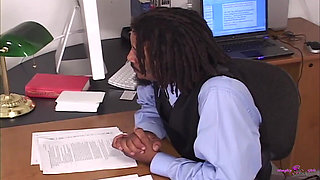 Hailey Young Gets Her Pussy Eaten by Her Therapists and She Hardcore Fucks His BBC.