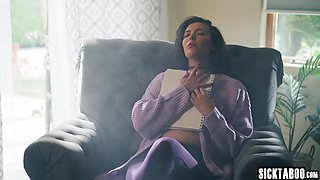 Kira Noir nailed hottie big bootie lesbian