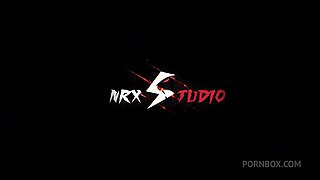 PISS + Hand in the ASS and 2 cocks in the pussy ! Triple Hard