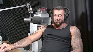 Podcast, interview, behind the scene