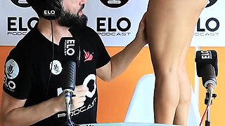 Verito Aguas goes through the spicy room in Mexico City