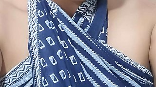 Desi Girl Asshole Show and Fingering Pussy for Her Teacher