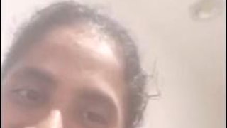 I had emo sex with BD girls and then I let out my pussy juice and see what happens.2025 new video very good