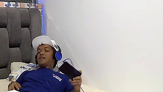 I Fuck My MILF Stepmom After She Scolded Me for Having My Room Messy, I Give Her All My Rich Juicy Milk