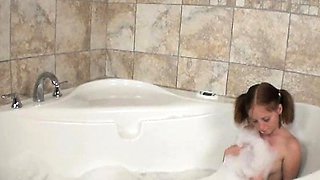 Teen babe Alyssa Hart loves to take soapy bubble baths. But
