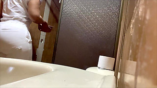 Random Women's Piss in Bathrooms
