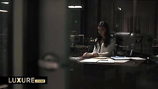 Tender Emily Willis's babe clip