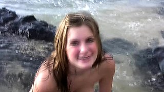 Tasty amateur blonde babe masturbating on web cam