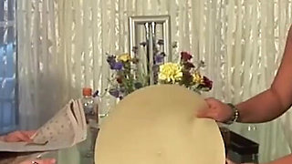 Milf in dogging in the glass table