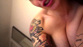 Love Chat Big Boobs Brunette Masturbating For Cam
