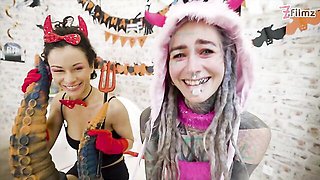 Inked dolls Anuskatzz and Morea Black love hardcore lesbian fuck