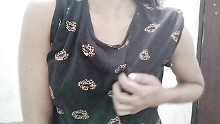 Cute school girl ko uniform utaar kar teacher ne jabar dasti pela