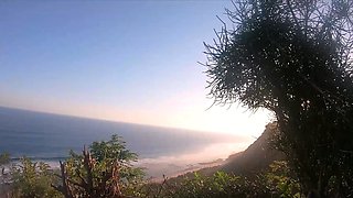 Big ass Thai amateur GF beach visit and homemade sex tape