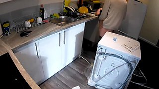Horny Amateur Wife Seduces Plumber In Kitchen