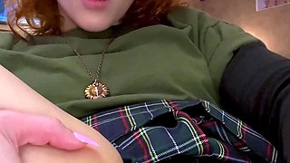 Sexy hottie Anetta Keys enjoys a solo toy masturbation