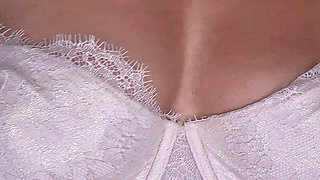 I Masturbate for My Husband's Boss (i Took Advantage of a Vacation I Was Alone)