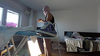 Amateur wife does housework naked.