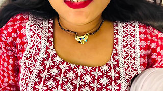 Desi Bhabhi Sex with Tailor Master in Hindi Clear Voice