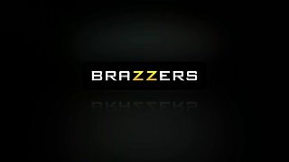 Clandestine Coochie With Lezley Zen, Bruce Venture, Raylin Ann - Brazzers