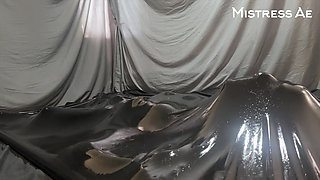 Vacbed Seduction: Mistressae on Top