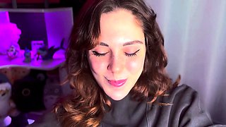 Leann amateur beautiful brunette with big boobs