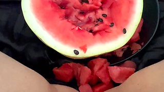 🍉 WATERMELON MULTIPLY HOMEMADE FEMALE ORGASMS- FULL ARAB LONG PORN VIDEO 2025- BEST SAUDI AMATEUR- ARABIAN SNOWWHITE KINKY MAST