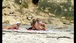 Nude beach wankers 03