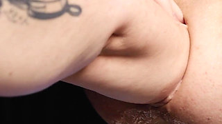 Goddess Nyx Needs to Unwind by Using a Stretchy Hole