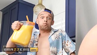 Mars selene doesn't want to lose her boyfriend so she challenge with megan maiden on his rod - brazzers