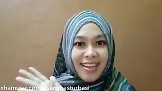 Hot Asian Woman Teaches How to Masturbate in HD Tutorial