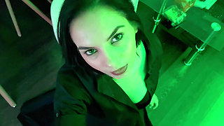 Bella Sexy Swallow All Cum