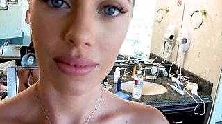 Nicole Aniston nails the men she trysts