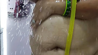 Chubby NCR desi bhabhi want hardcore sex in bathroom