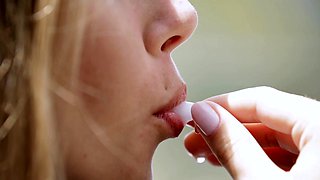 Blonde teen beauty cunt licked and rubbed for hard cash