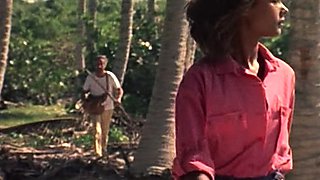 Outdoor softcore lesbo action