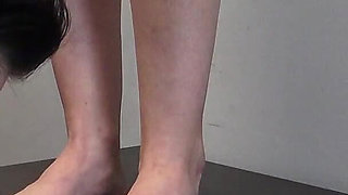 Fast Food & Donat Foot Feeding!