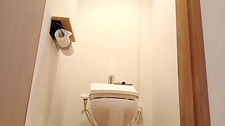Peeing Videos