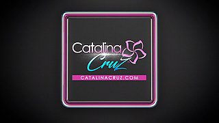 Catalina Cruz- Oily Ball Girl