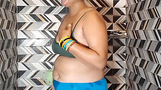 Delicious Puja Bhabhi Bathroom Blog