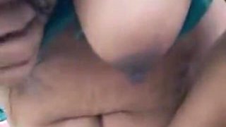 Mallu Aunty Showing Boobs and Pussy