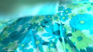 Hot Pussy Without Panties in Bus! Quick Orgasm When No One See