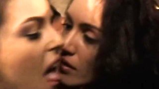 Milf movie with attractive kitten from Screw My Wife Club