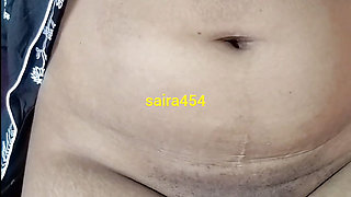 Indian desi hot Girl Showing Huge Tits And Fingering pussy