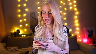 Chubby blonde brianna solo masturbation