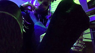 Amateur Foot Fetish Girlfriend Sucks and gives a Footjob