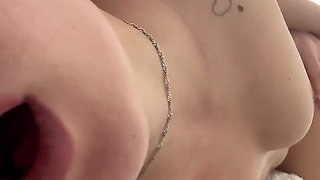 I Love the Way She Moans