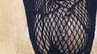 Ku's Tremendous Vagina in Close-up Masturbates to Real Orgasm Dripping Dildos and Fisting