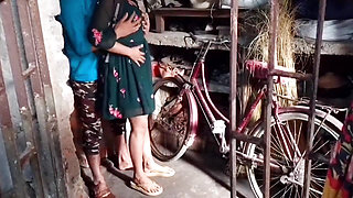 Village Girl Fuck with Teacher When Going to Tution