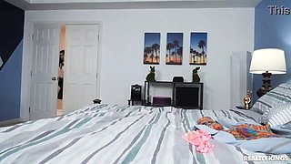 Jay Hefner & Gal Ritchie's hot interracial fuck session with a messy facial finish