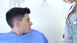 Juggy doctor Alexis Fawx seduced her young patient